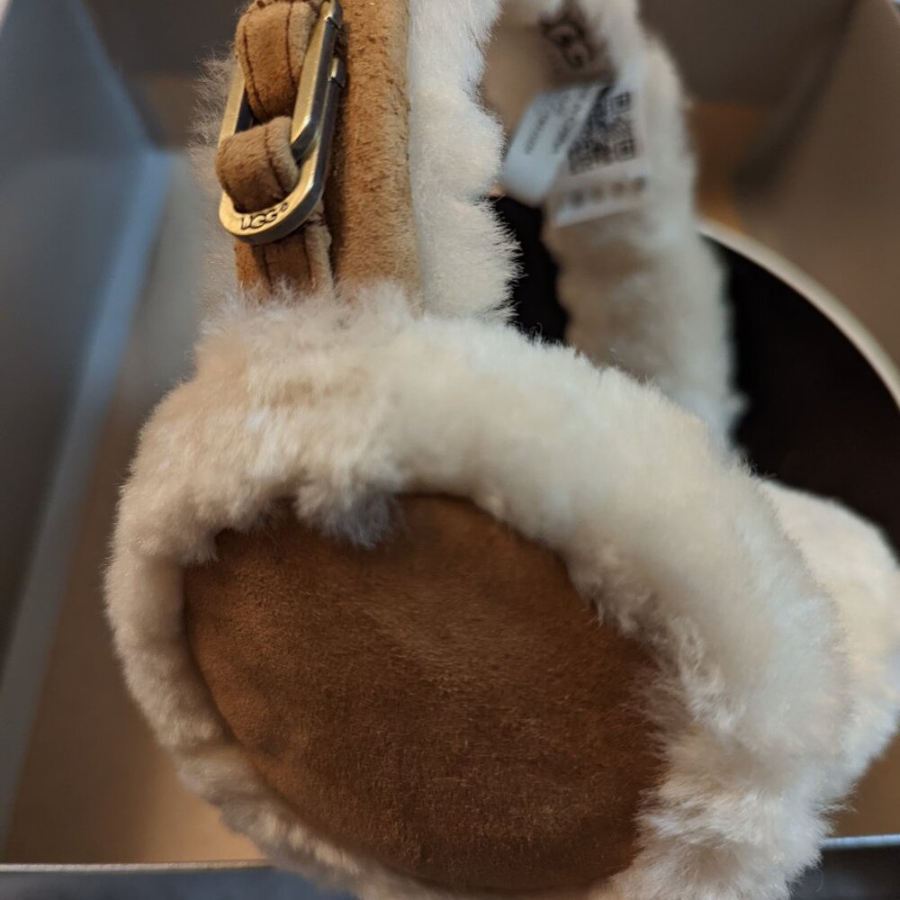 Ugg wired earmuffs